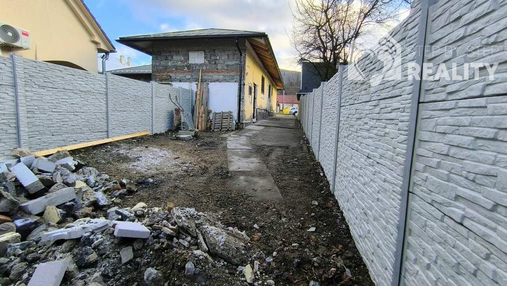 Ponúkame na predaj rodinný dom v obci Mojtín