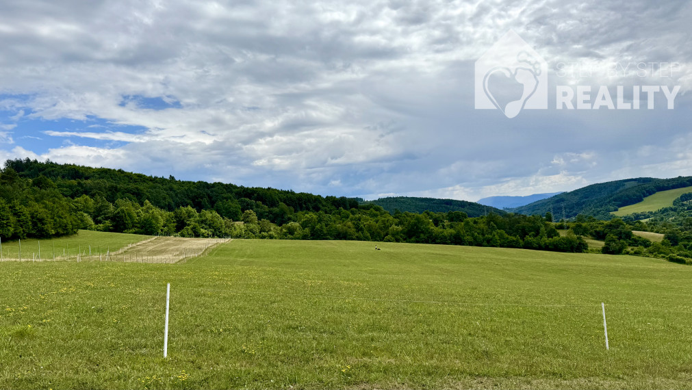 Rekreačný pozemok v lone prírody  s krásnym výhľadom
