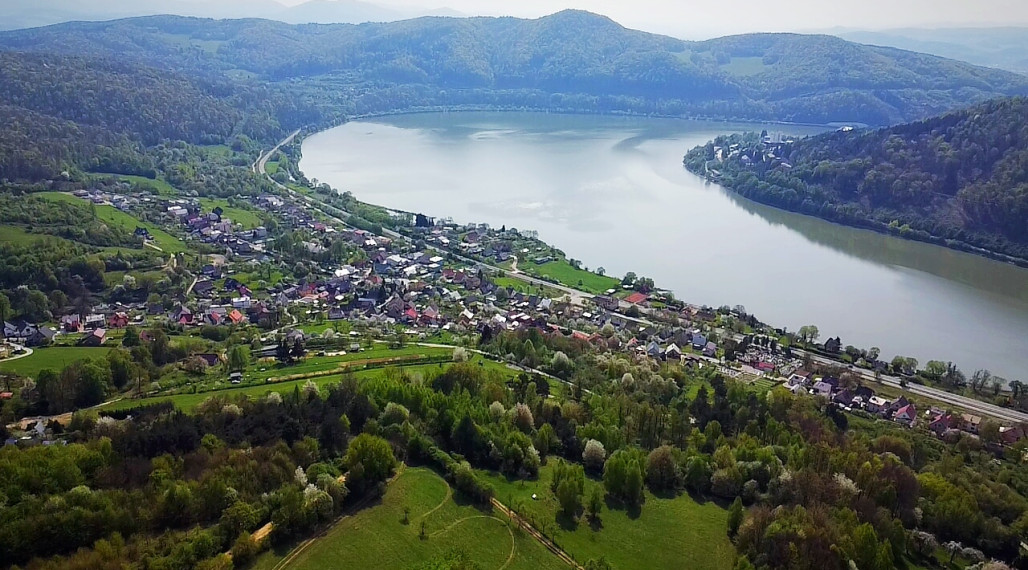 NA PREDAJ rekreačný pozemok s krásnym výhľadom v obci Milochov